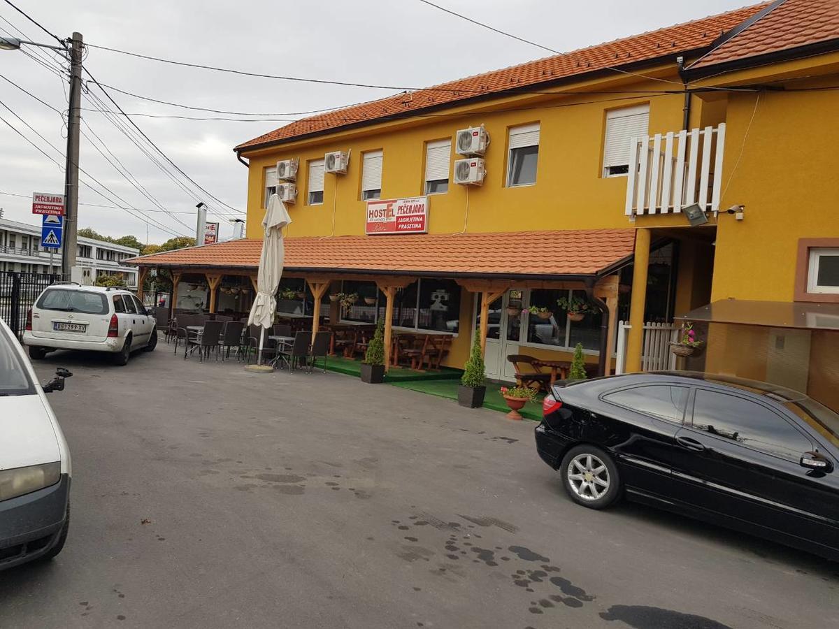 Di Camera Uno Beograd Bagian luar foto