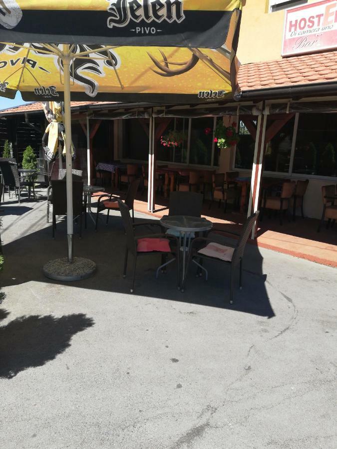 Di Camera Uno Beograd Bagian luar foto